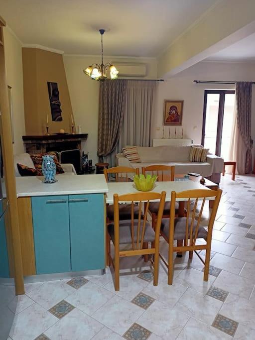 Διαμέρισμα Pnoe Luxury House *